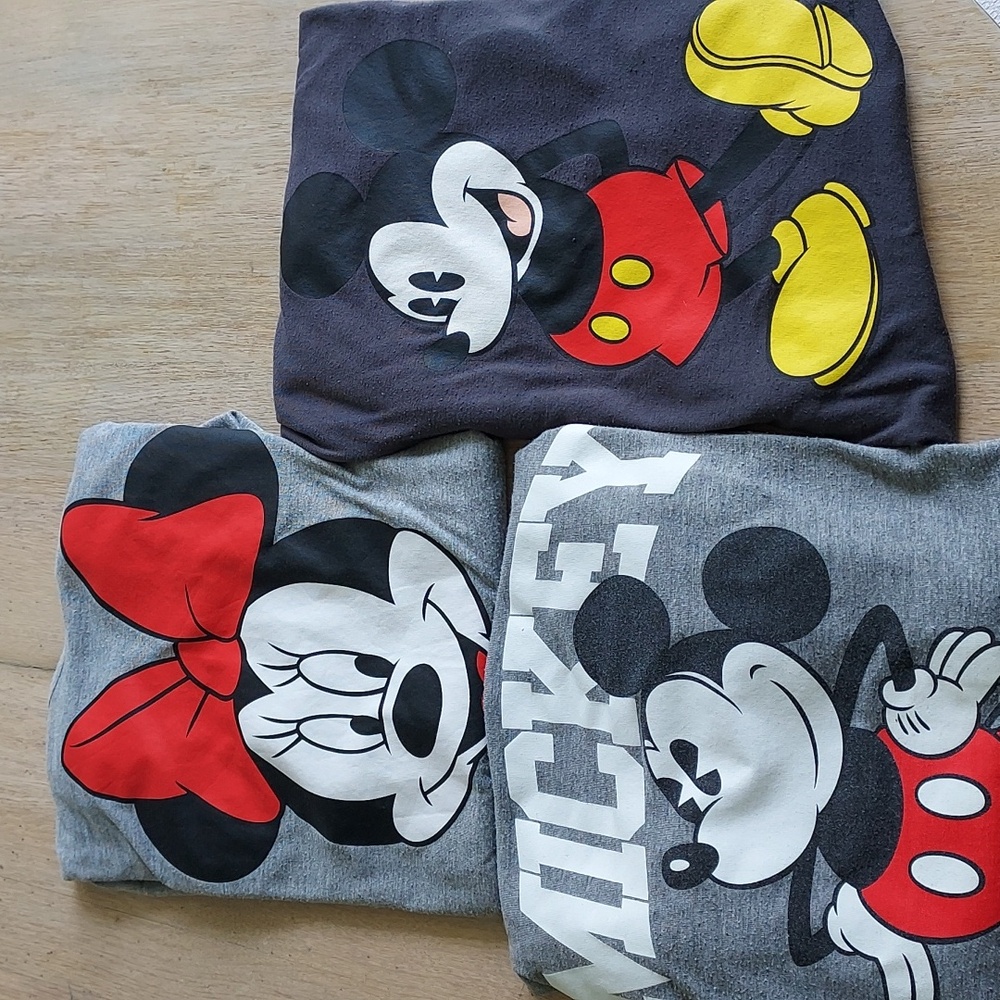 Bundle Of Three (3) 2X Disney MICKEY / MINNIE MOUSE T-Shirts